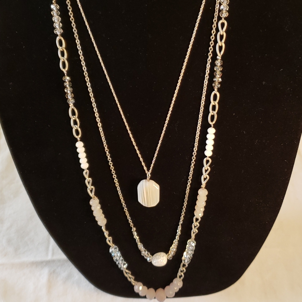LOFT necklace